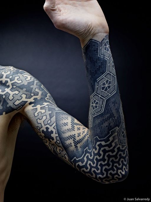 Blackwork dövme çalışması 10